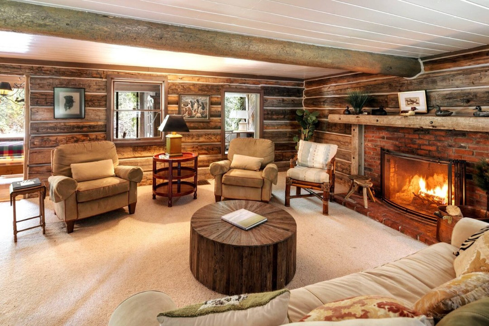 Mountain home interior with fireplace